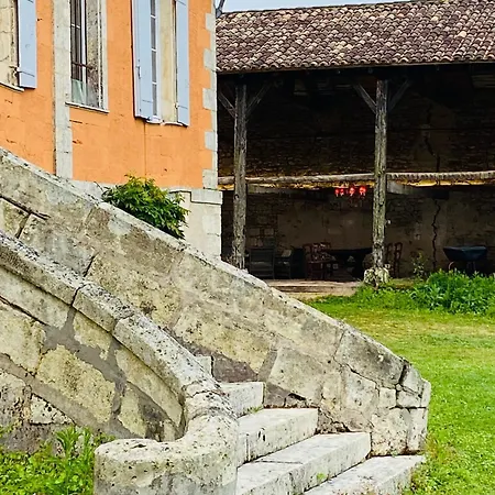 Chateau Ciers Bed & Breakfast Saint-Ciers-sur-Gironde